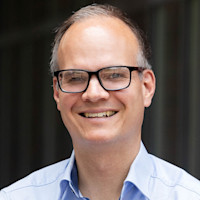 Dr Jan Rosenow